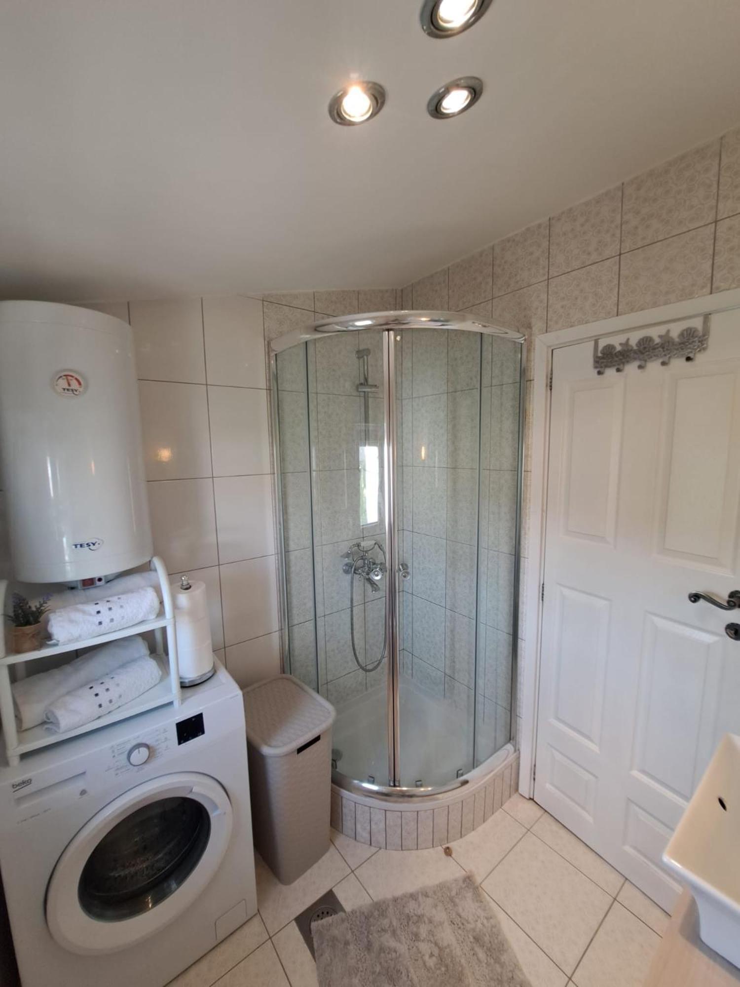 Apartman Lucia Posedarje Kültér fotó